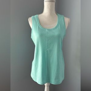**NWT** CHICO’S WOMENS SIZE 2 BASIC TANK TOP 100% COTTON